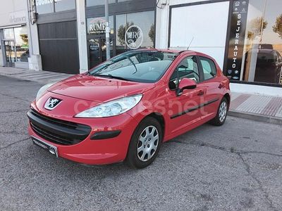 Rojo Usado 2008 Peugeot 207 Berlina | 5490 € (Un poco caro)