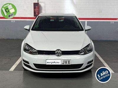 Blanco Usado 2016 VW Golf VII Advance Utilitario | 13.950 € (Un poco caro)