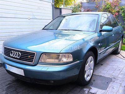 Verde Usado 2001 Audi A8 Berlina | 5000 €