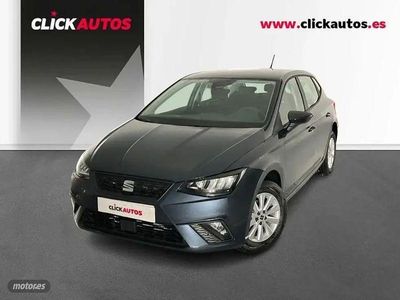 Usado Seat Ibiza Reference 95 CV (69 kW) 2025 Gris Berlina