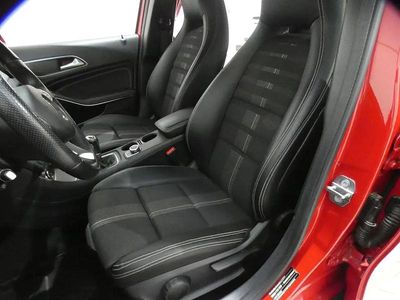 Occasion Mercedes GLA180 Urban 122 PK (89 kW) 2019 Rood SUV