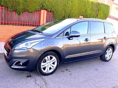 Usado Peugeot 5008