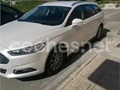 Usado Ford Mondeo Vignale 150 CV (110 kW) 2017 Blanco Familiar