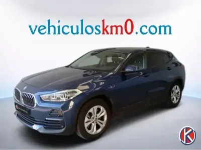 Usado BMW X2 Comfort Edition 220 HP (161 kW) 2022 Azul SUV