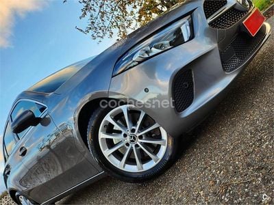 Gris / plata Usado 2019 Mercedes A250 Berlina | 31.950 € (Precio justo)