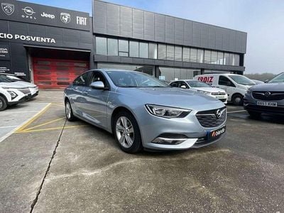 Usado Opel Insignia 136 CV (100 kW) 2018 Gris Berlina