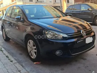 Usado VW Golf VI Sport 105 CV (77 kW) 2010 Negro Utilitario