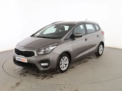 Używany Kia Carens 135 KM (99 kW) 2018 Szary Minivan