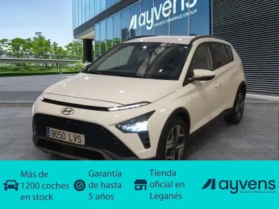 Usado Hyundai Bayon 100 CV (73 kW) 2021 Blanco SUV