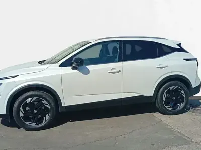 Nuevo Nissan Qashqai N-Connecta 158 CV (116 kW) 2026 Kori white SUV