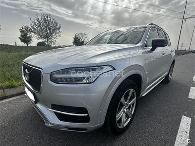 Käytetty Volvo XC90 Momentum 190 HP (139 kW) 2016 Harmaa Katumaasturi