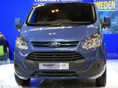 Usado Ford 300 Ambiente 125 CV (91 kW) 2014 Familiar