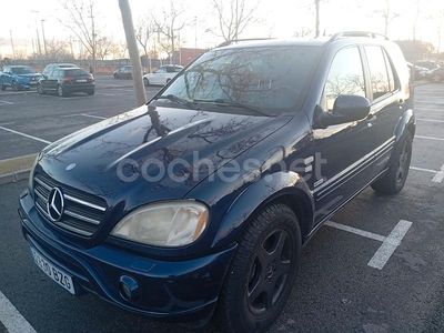 Azul Usado 2001 Mercedes ML55 AMG AMG SUV | 10.900 €