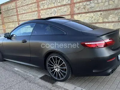 Usado Mercedes E300