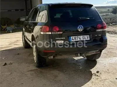 Usado VW Touareg 240 CV (176 kW) 2009 Rojo SUV