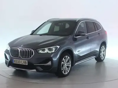 Usado BMW X1 Sport Line 150 CV (110 kW) 2022 Gris SUV