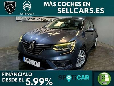 Usado Renault Mégane IV Zen 131 CV (96 kW) 2017 Azul Berlina
