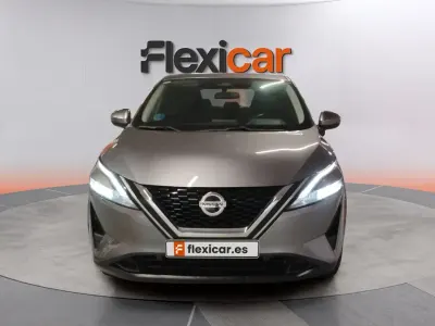Usado Nissan Qashqai Acenta 158 CV (116 kW) 2021 Gris SUV