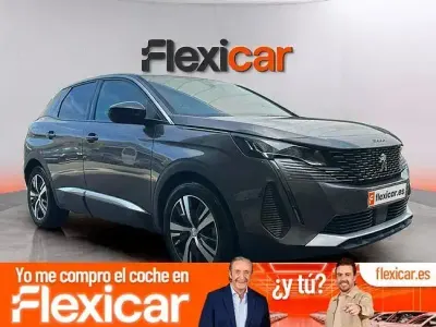 Usado Peugeot 3008 Allure 225 CV (165 kW) 2021 Gris SUV