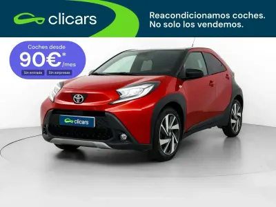 Usado Toyota Aygo X Edition 72 CV (52 kW) 2022 Rojo SUV