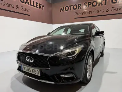Usado Infiniti Q30