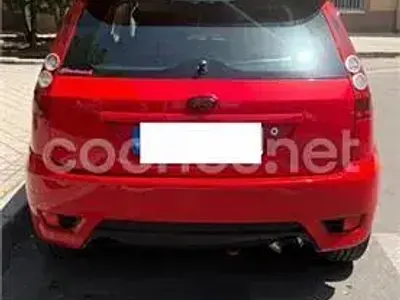Usado Ford Fiesta ST 150 CV (110 kW) 2006 Rojo Utilitario