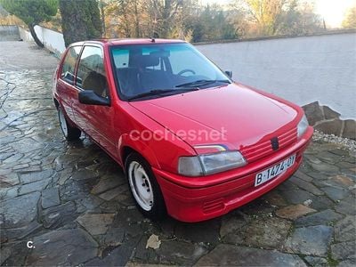 Usado Peugeot 106 100 CV (73 kW) 1994 Rojo Utilitario