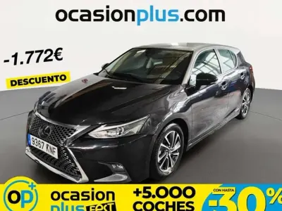 Usado Lexus CT200h 136 CV (100 kW) 2018 Gris Utilitario