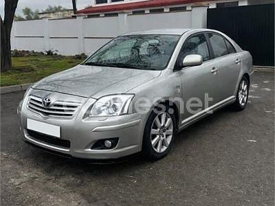 Usado Toyota Avensis Executive 116 CV (85 kW) 2003 Gris / plata Berlina