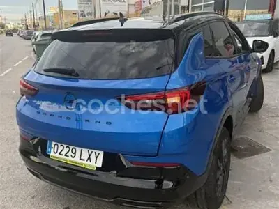 Usado Opel Grandland X GS Line 130 CV (95 kW) 2022 Azul SUV