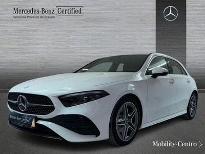 Blanco polar Usado 2024 Mercedes A180 AMG line Berlina | 33.300 € (Precio justo)