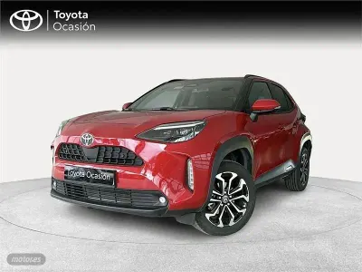 Usado Toyota Yaris Cross Active 130 CV (95 kW) 2025 Rojo SUV