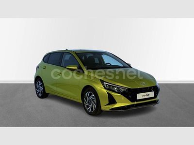 Amarillo Usado 2024 Hyundai i20 Berlina | 17.900 € (Precio justo)