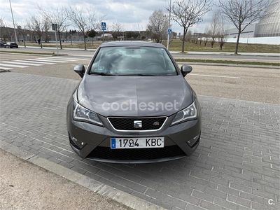 Usado Seat Ibiza FR 90 CV (66 kW) 2017 Gris / plata Berlina