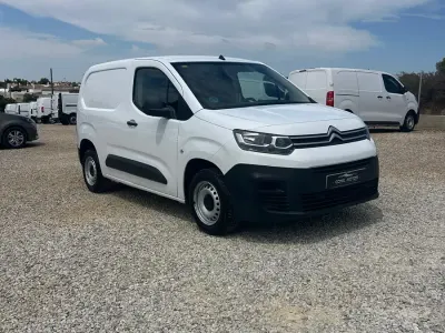 Usado Citroën Berlingo 75 CV (55 kW) 2019 Blanco Monovolumen