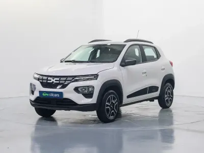 Usado Dacia Spring Expression 47 kW (65 CV) 2023 Blanco Utilitario
