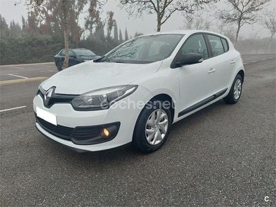 Blanco Usado 2014 Renault Mégane Dynamique Berlina | 8300 € (Precio justo)