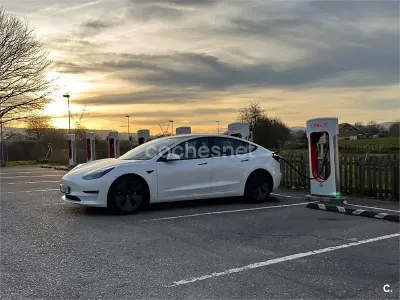 Käytetty Tesla Model 3 367 kW (500 HP) 2022 Eléctrico Sedan