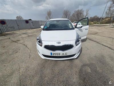 Usado Kia Carens 135 CV (99 kW) 2016 Blanco Monovolumen