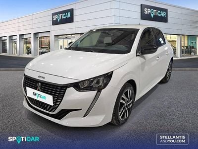 Usado Peugeot 208 Allure 100 CV (73 kW) 2022 Blanco Utilitario