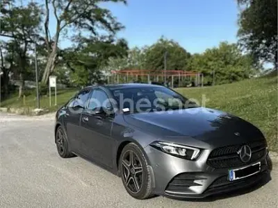 Usado Mercedes A200 163 CV (119 kW) 2019 Gris / plata Berlina