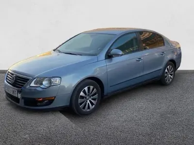 Usado VW Passat Advance 110 CV (80 kW) 2010