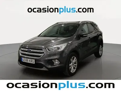 Usado Ford Kuga Trend+ 120 CV (88 kW) 2018 Gris SUV