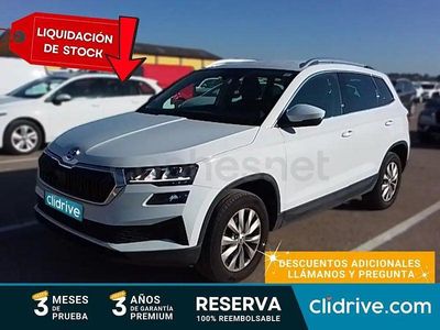Usado Skoda Karoq Ambition 150 CV (110 kW) 2022 Blanco SUV