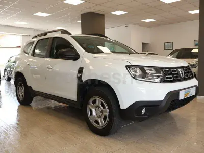 Usado Dacia Duster Comfort 115 CV (84 kW) 2020 Blanco SUV