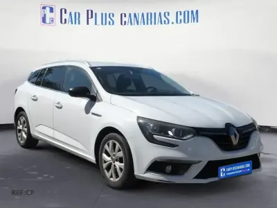 Usado Renault Mégane Life 115 CV (84 kW) 2019 Blanco