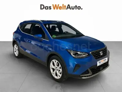 Usado Seat Arona FR 115 CV (84 kW) 2025 Azul SUV
