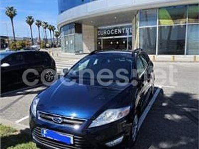 Gebraucht Ford Mondeo Trend 140 PS (102 kW) 2011 Blau Kombi