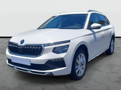 Blanco candy Usado 2025 Skoda Kamiq Selection SUV | 20.590 € (Precio justo)