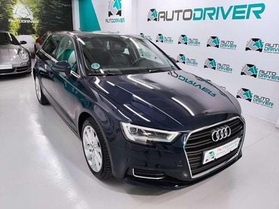 Usado Audi A3 Sportback Advanced 150 CV (110 kW) 2019 Azul Utilitario